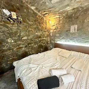 La Grotta Di Leonardo A Vinci Quarrata