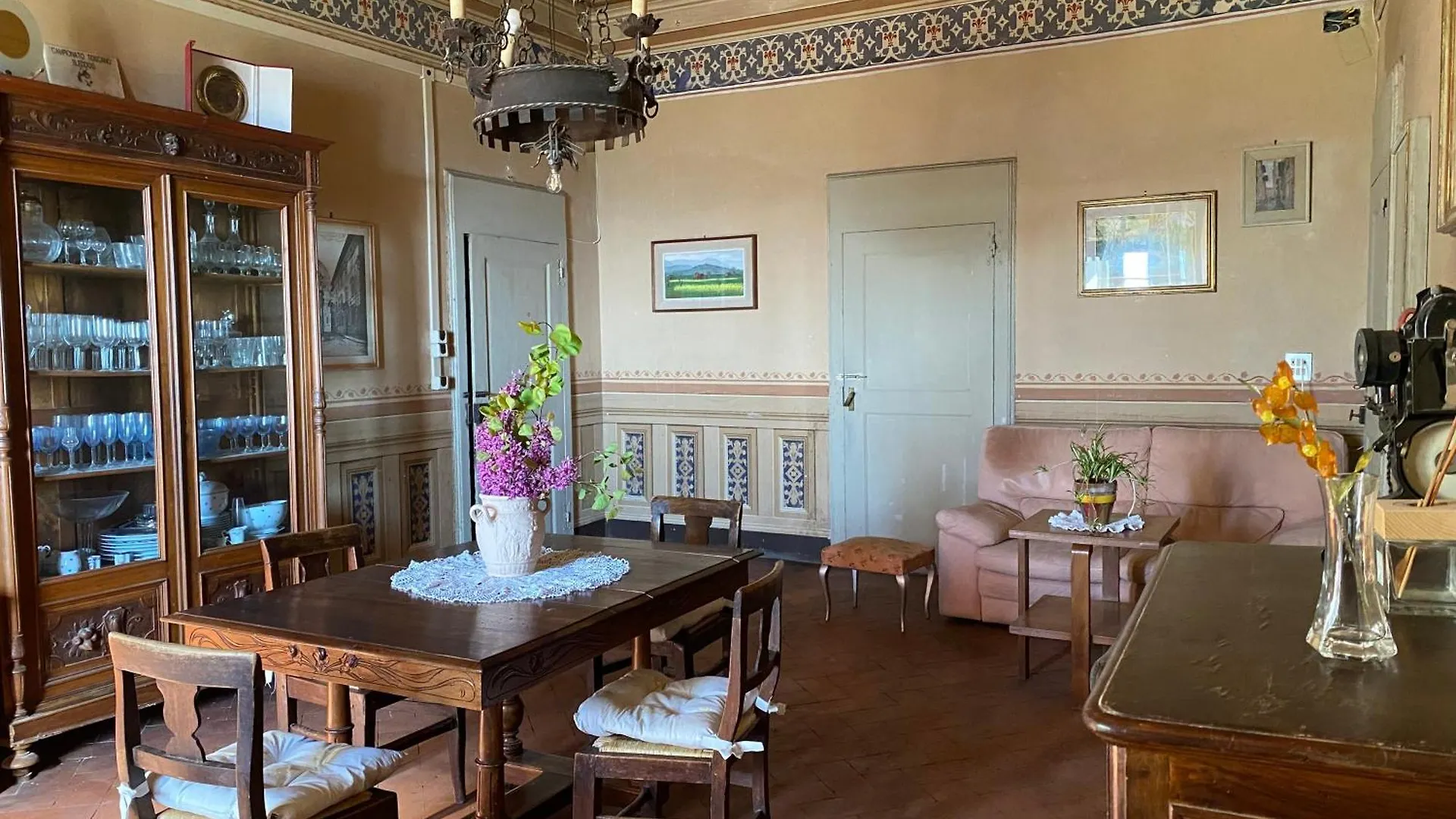 B&B La Rocca Carmignano 0*,  Italy